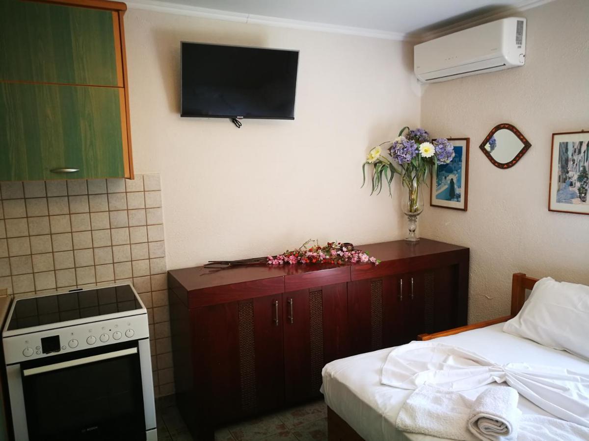 Cristi Apartments Скала-Рахониу Экстерьер фото